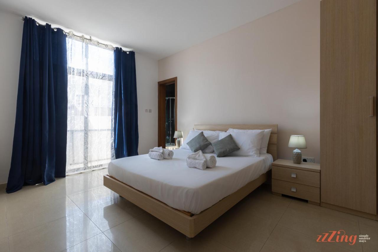 A Stylish Seaside Appartement St. Paul's Bay