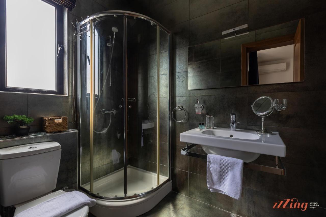 A Stylish Seaside Appartement St. Paul's Bay